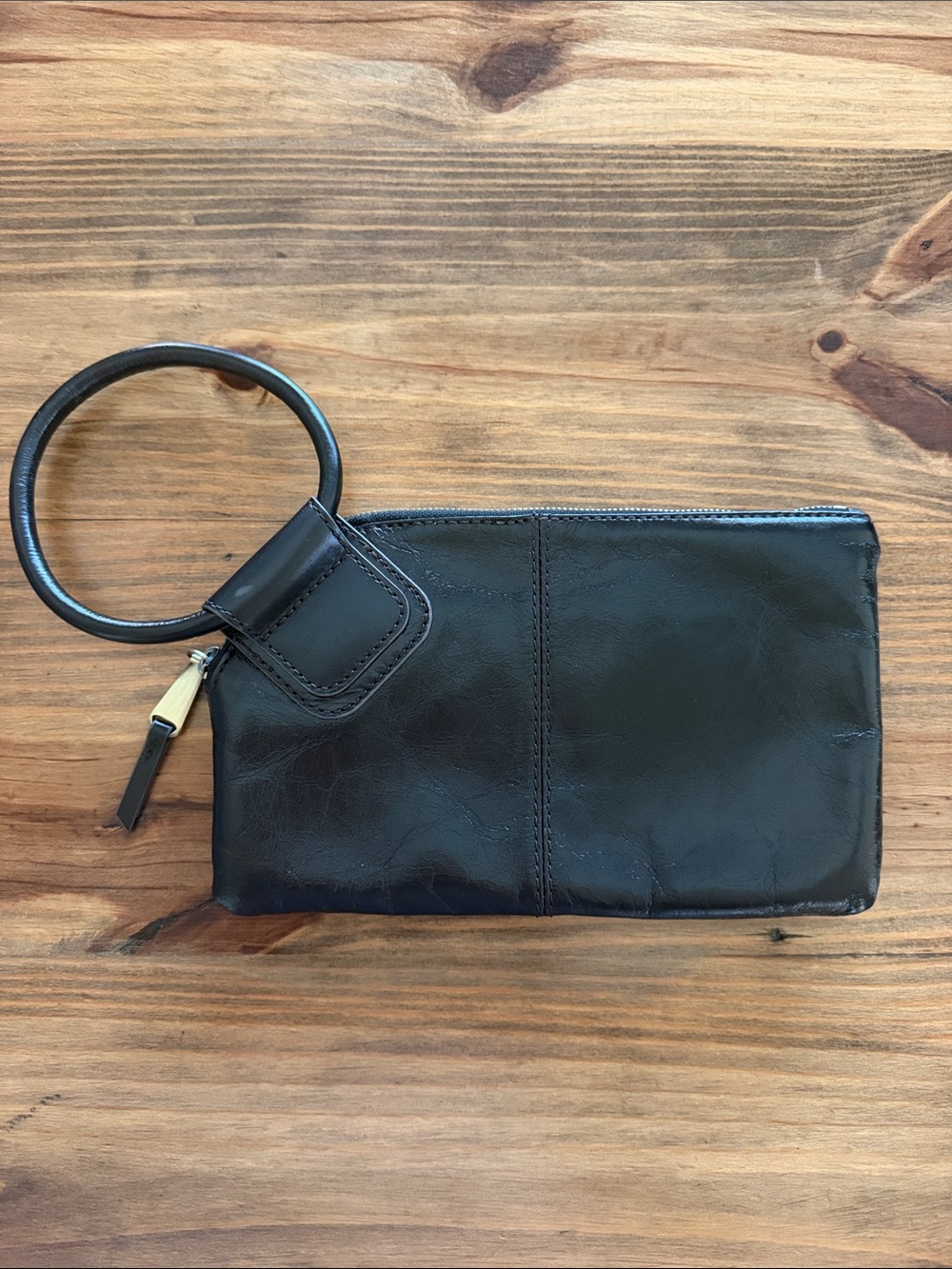 HOBO Sable Wristlet